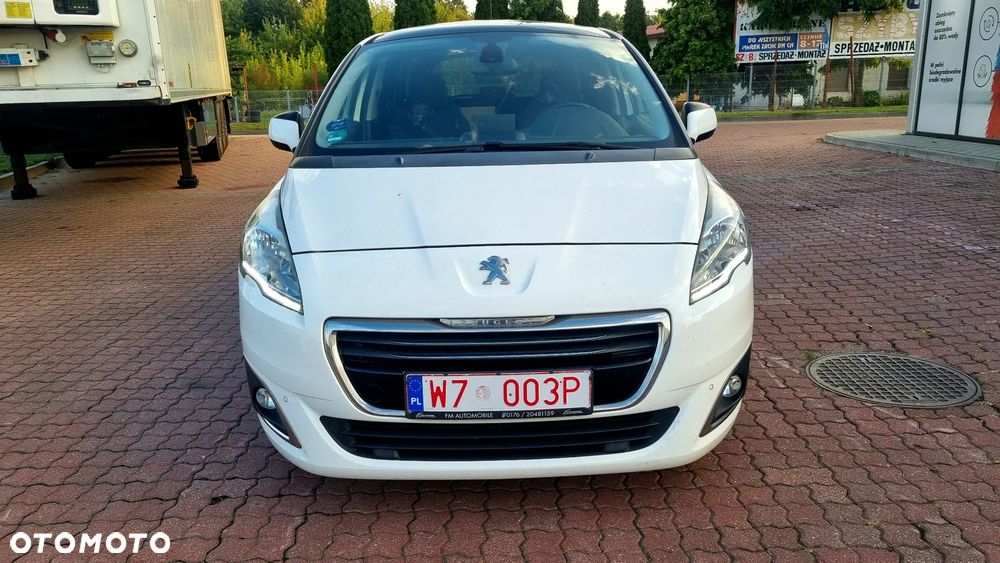 Peugeot 5008 HDI 160 Automatik Business-Line