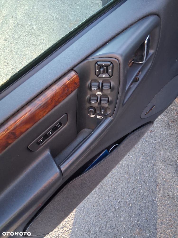 Jeep Grand Cherokee - 7