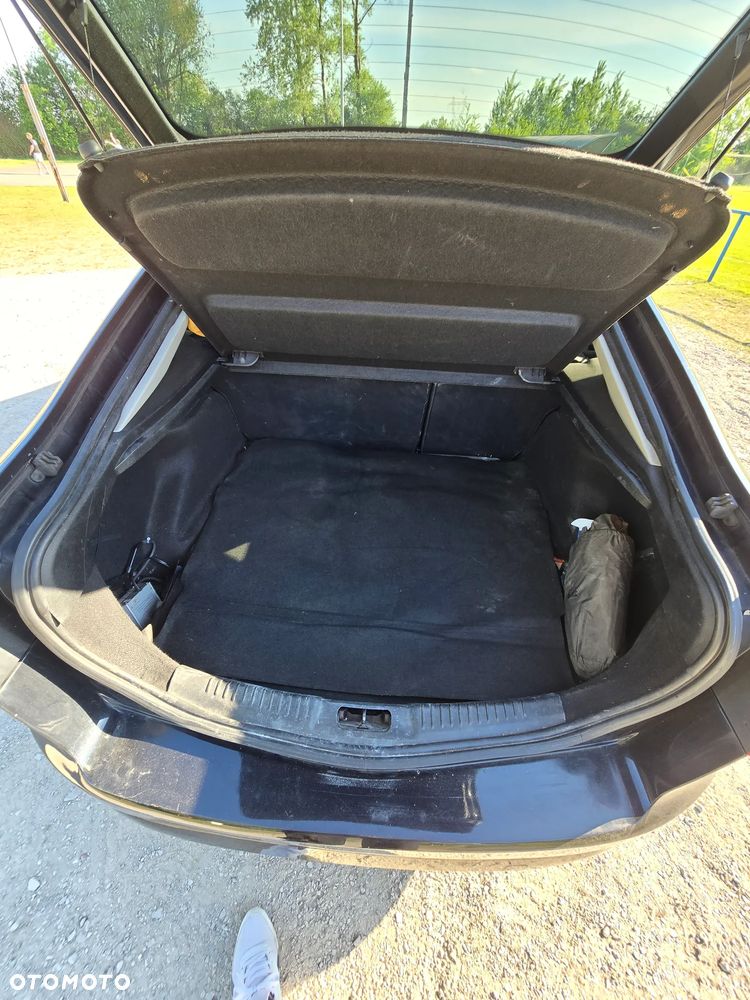 Ford Mondeo 1.8 TDCi Gold X - 27
