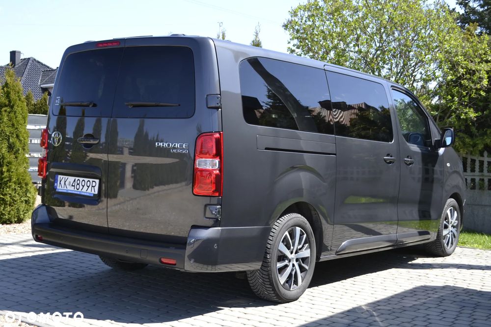 Toyota Proace Verso 2.0 D4-D Medium Business - 18