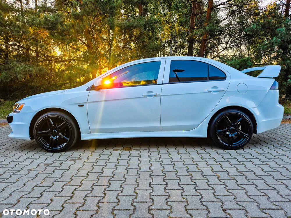 Mitsubishi Lancer 1.6 Invite - 6