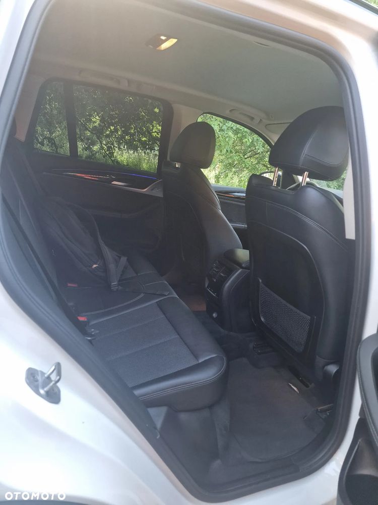 BMW X3 xDrive20i xLine - 13