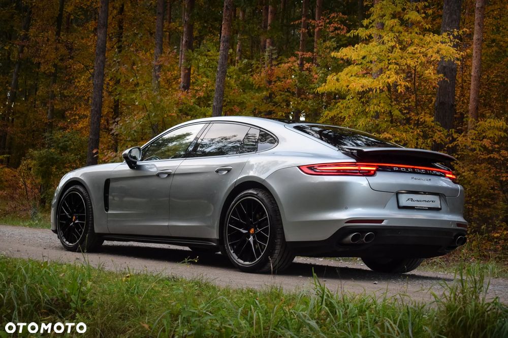 Porsche Panamera - 6