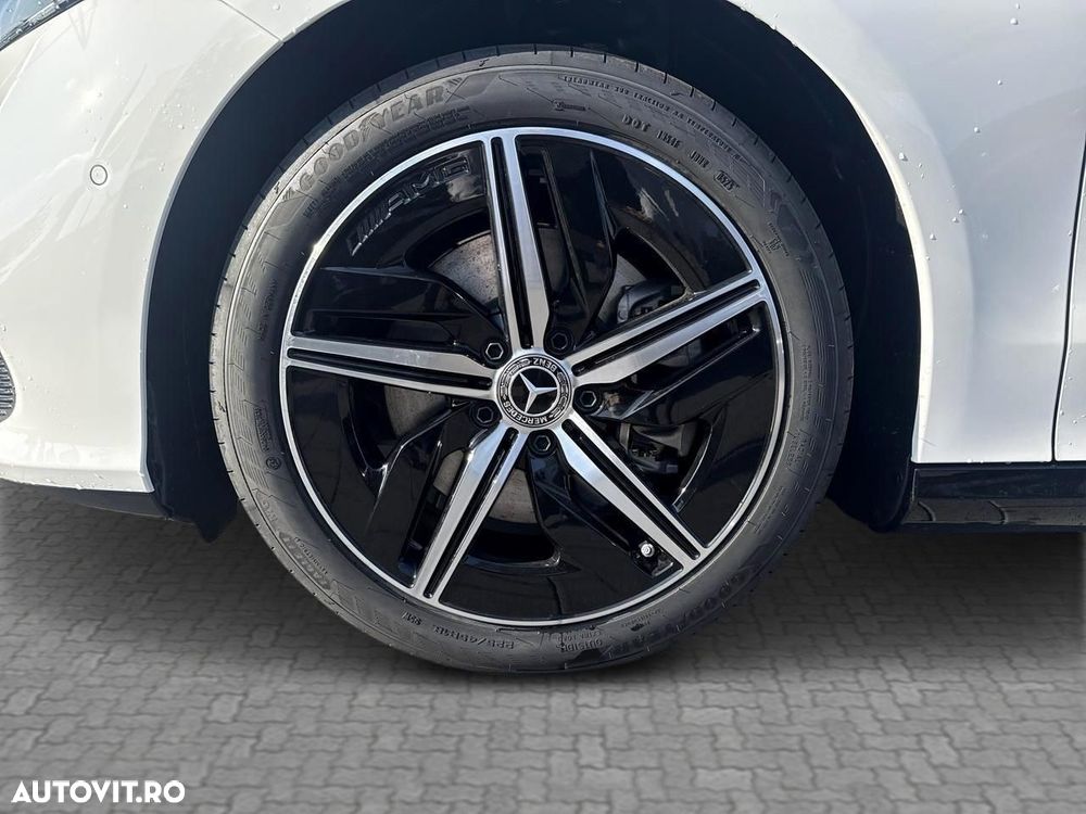 Mercedes-Benz CLA 250+ Coupe - 5