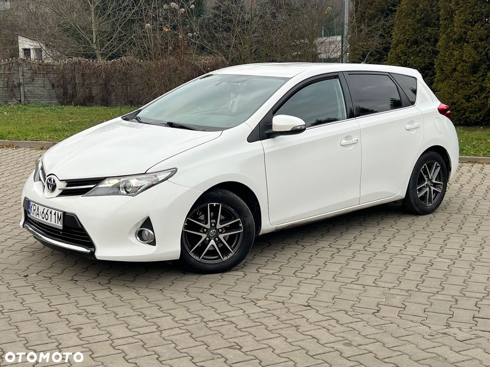 Toyota Auris 1.4 D-4D Life+ - 29