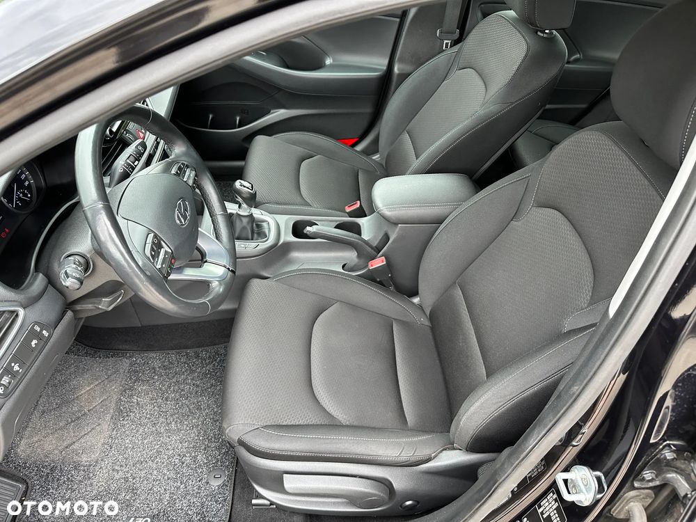 Hyundai i30 - 22
