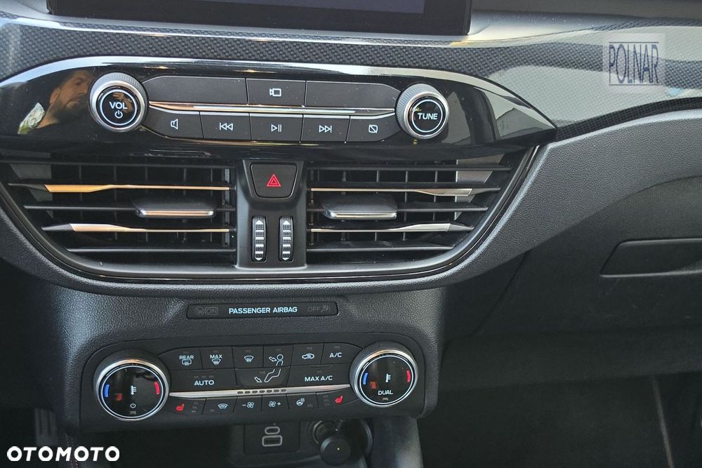 Ford Kuga 2.5 FHEV AWD ST-Line X - 21