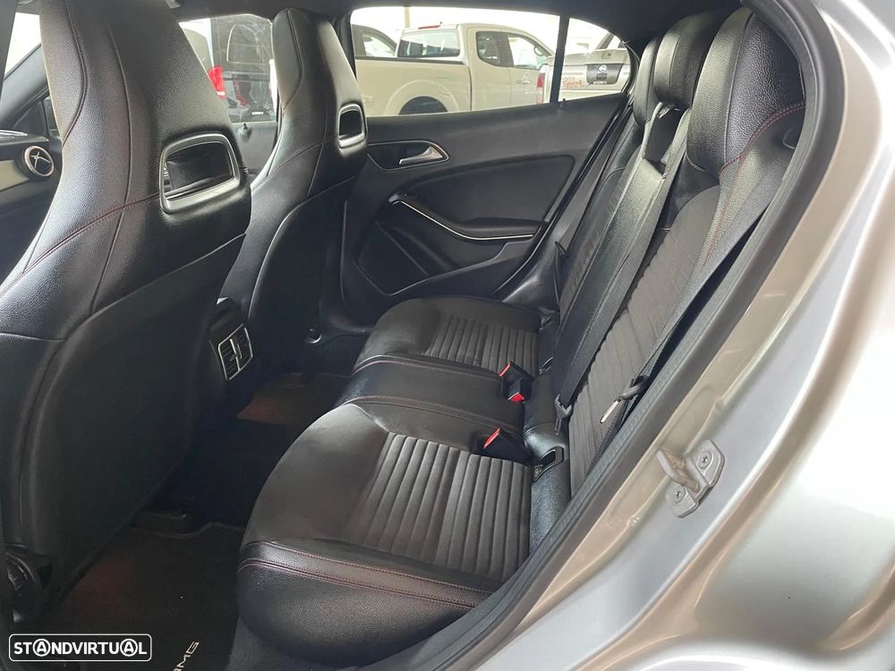 Mercedes-Benz GLA 200 CDi AMG Line Aut. - 26