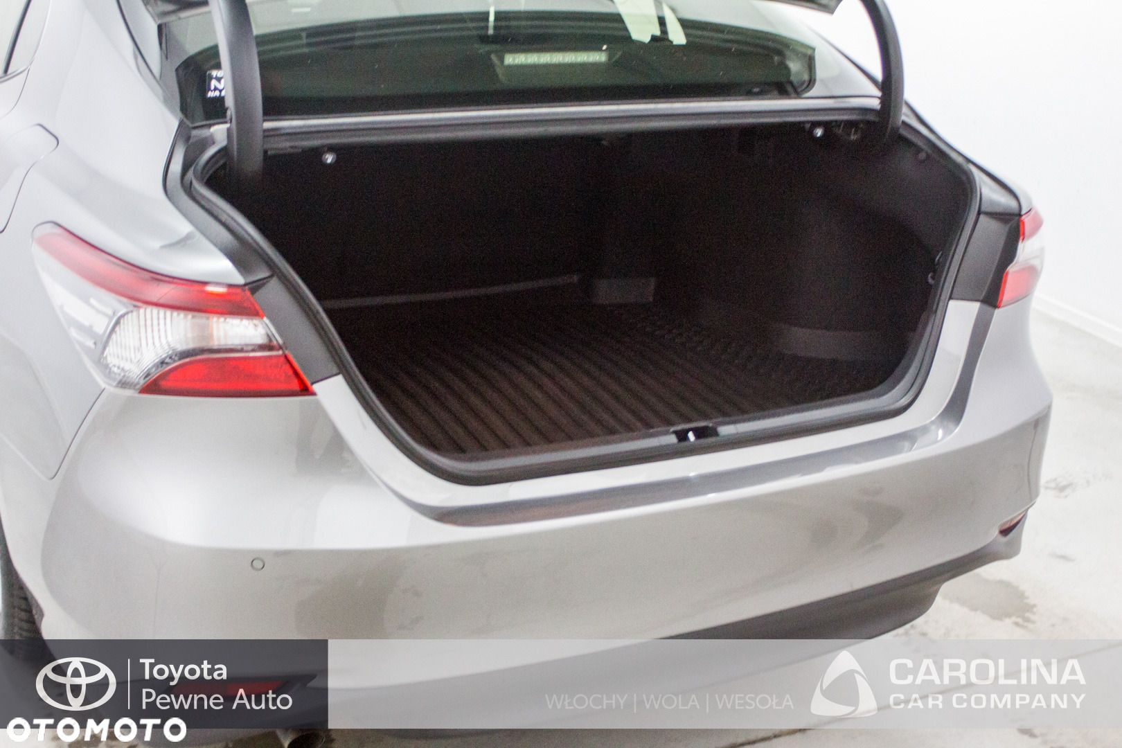 Toyota Camry - 15