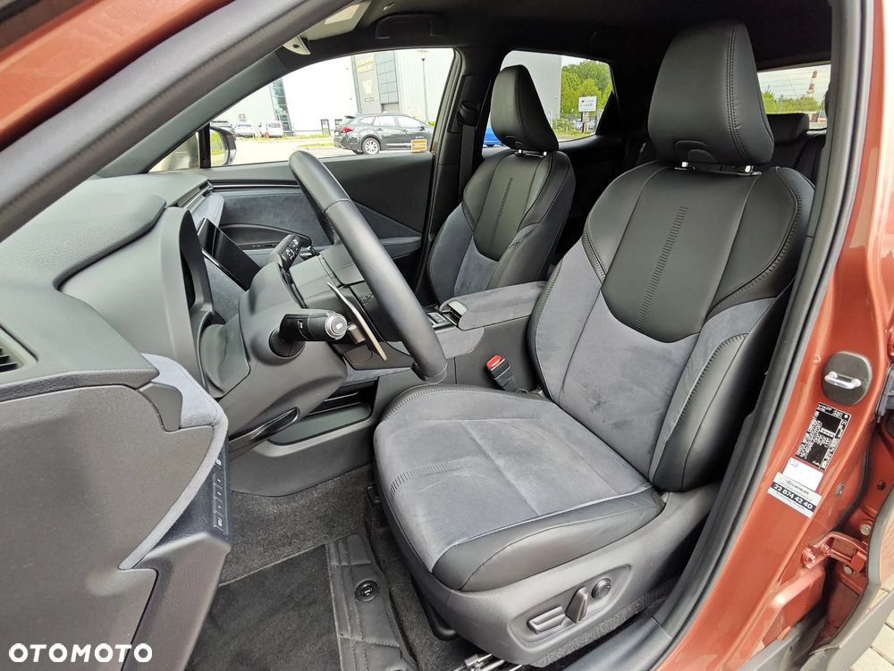 Lexus LBX 1.5 Hybrid Original Edition AWD - 12