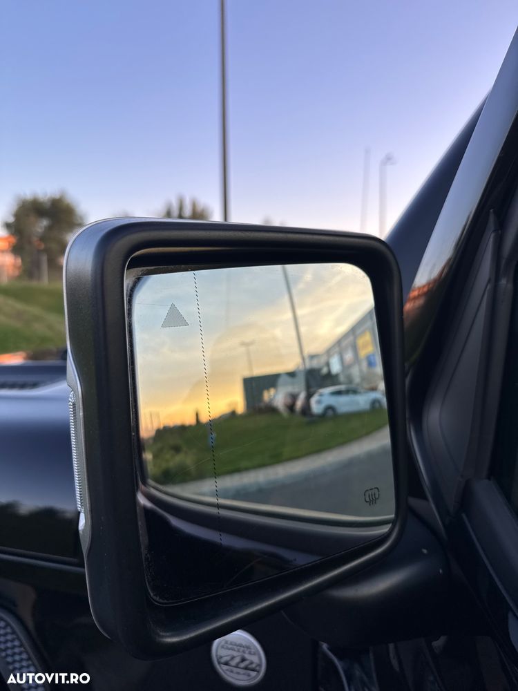 Jeep Wrangler - 21