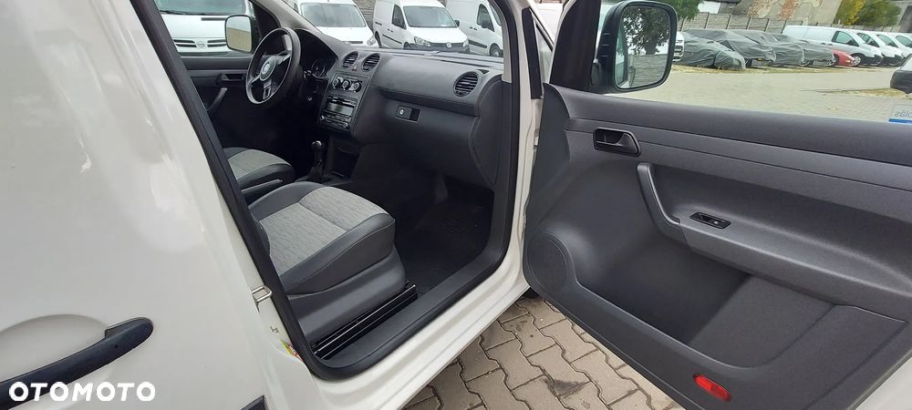Volkswagen CADDY - 16