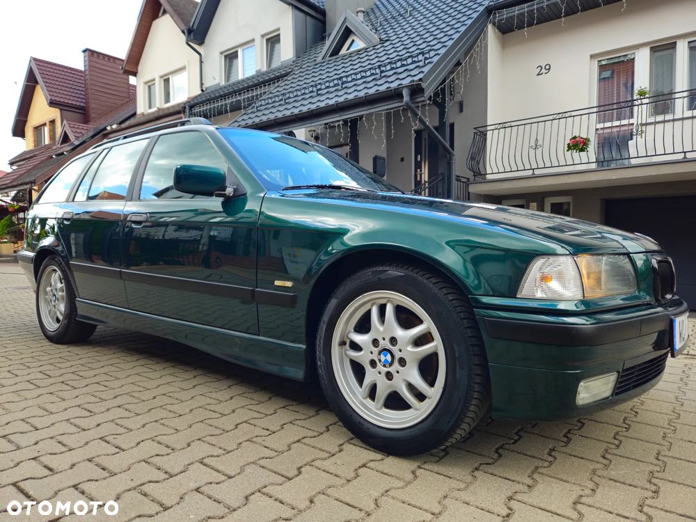 BMW Seria 3 318i - 16