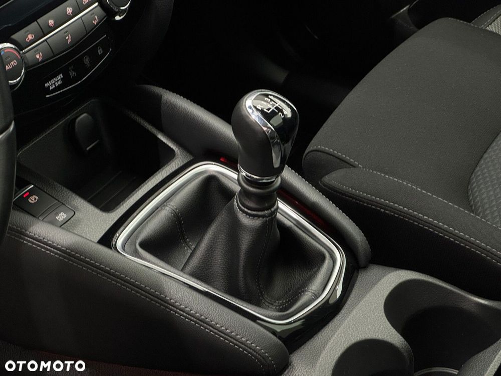 Nissan Qashqai 1.3 DIG-T N-Connecta - 9