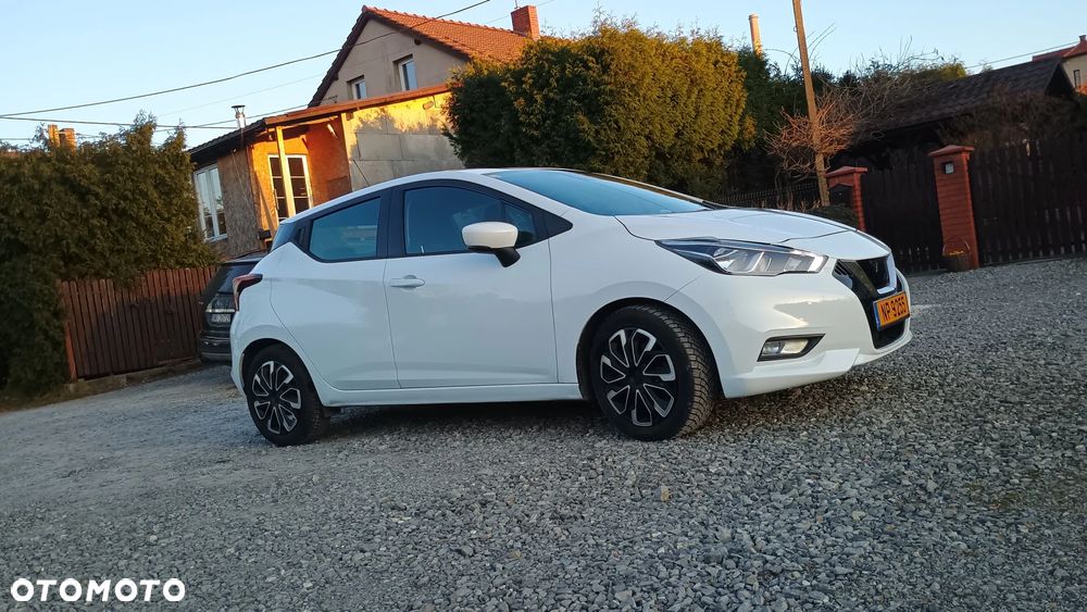 Nissan Micra 1.0 IG-T Tekna - 16