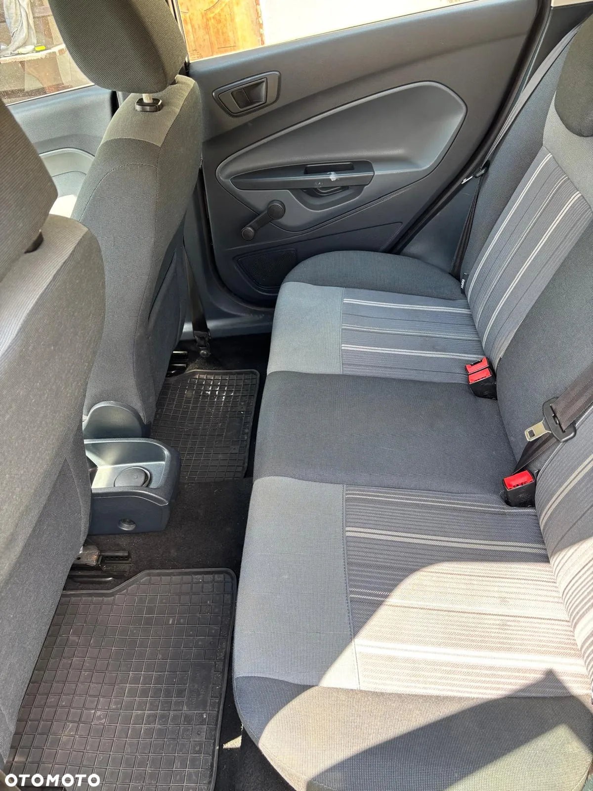 Ford Fiesta - 7