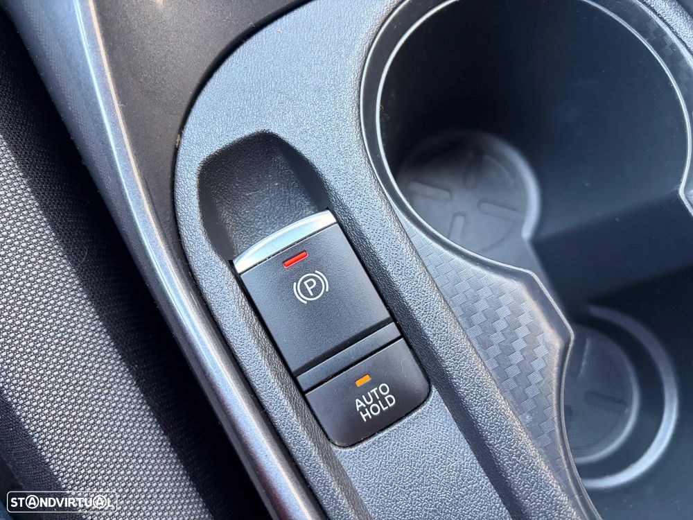 Nissan Juke 1.0 DIG-T N-Connecta NAV. - 36