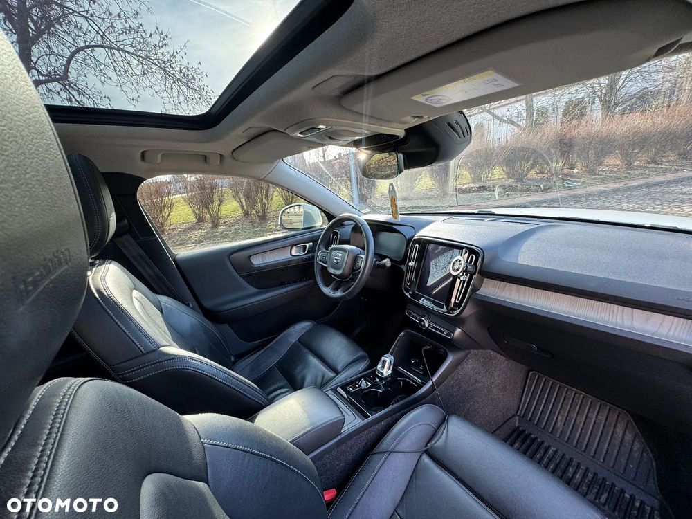 Volvo XC 40 D4 AWD Inscription - 11