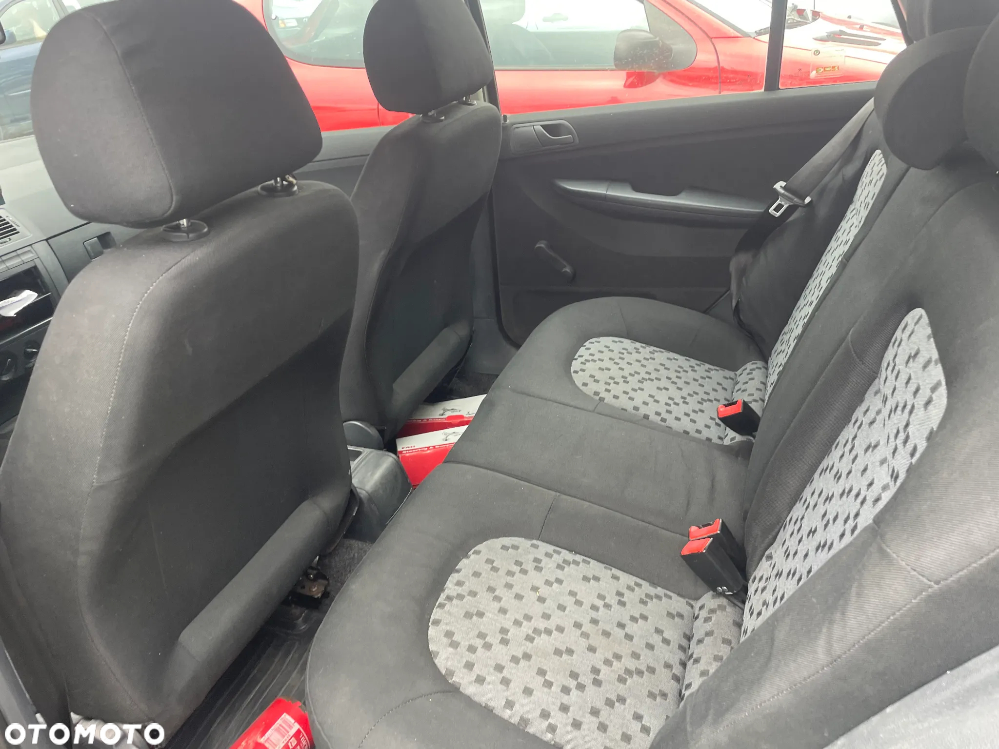 Skoda Fabia - 4