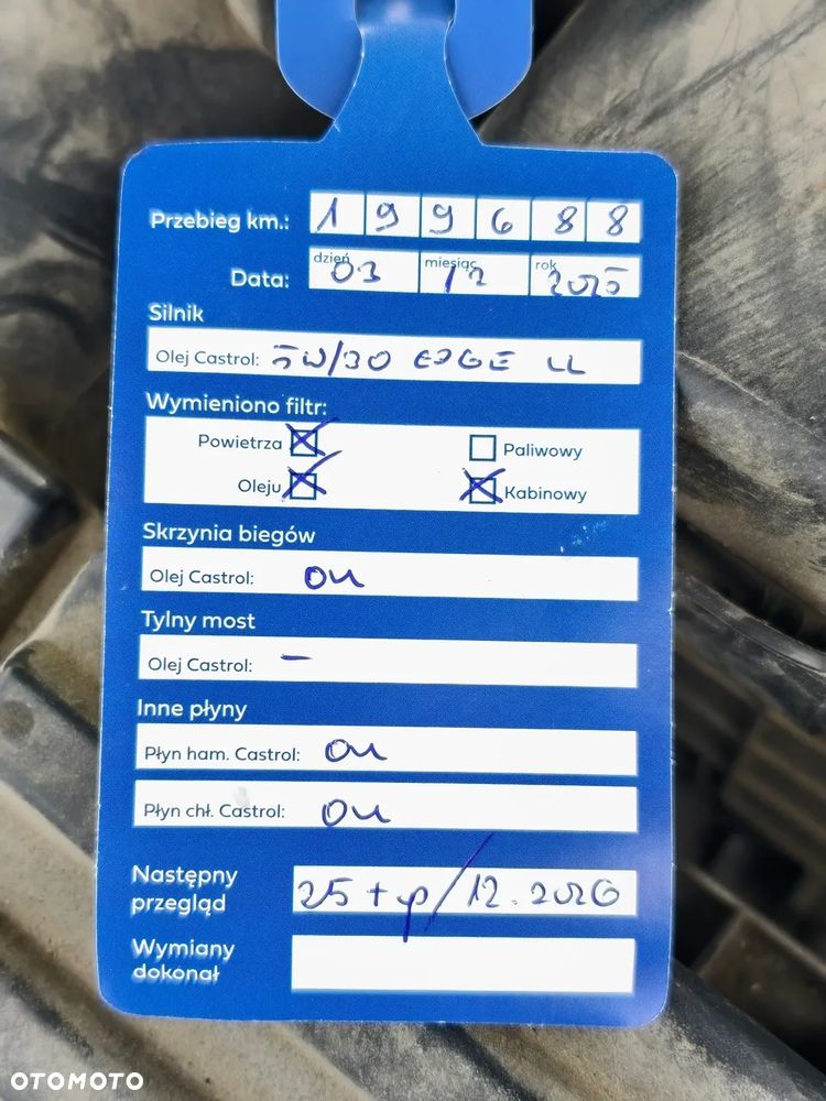 Volkswagen Passat 2.0 TDI Comfortline - 34