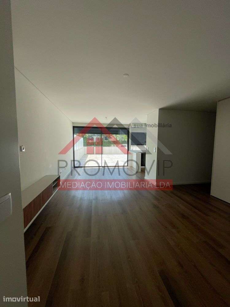 Apartamento T2 Com Terraço Centro de Santo Tirso - Grande imagem: 5/15