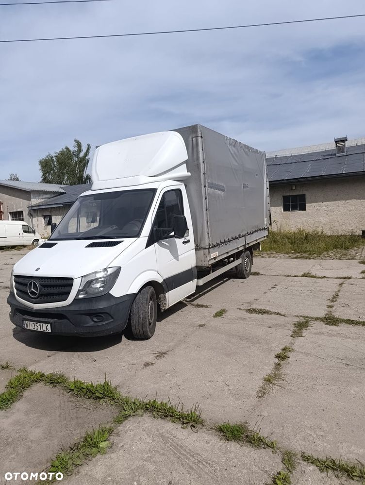 Mercedes-Benz Sprinter - 1