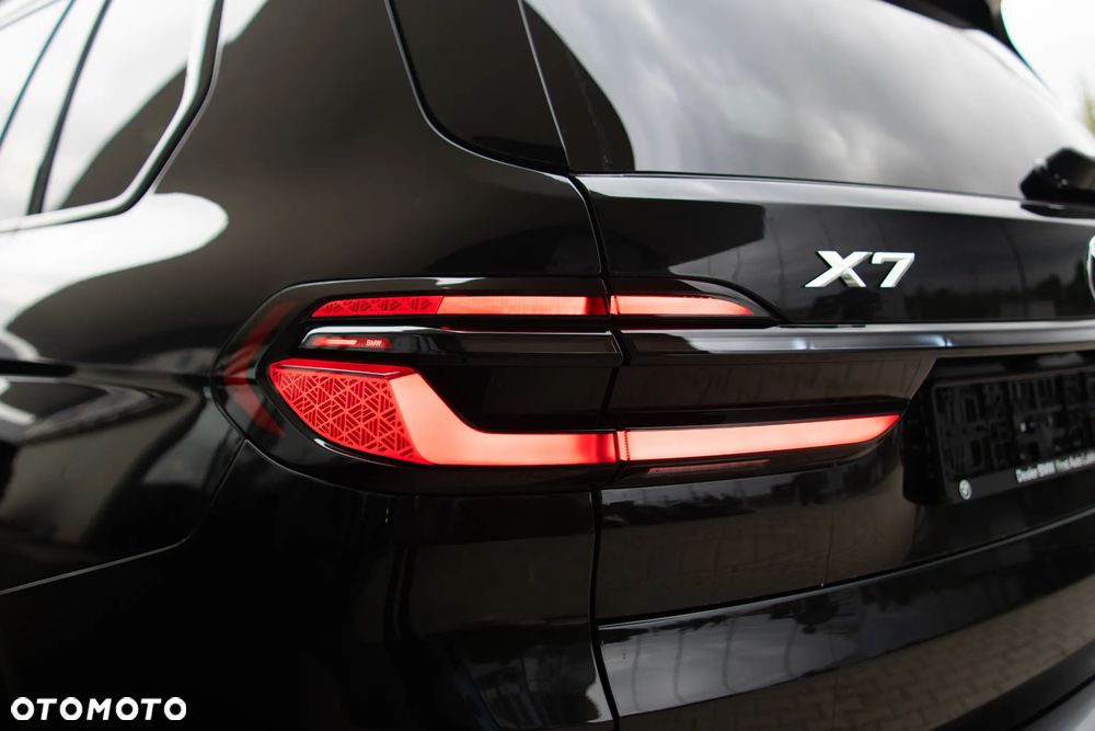 BMW X7 xDrive40d mHEV M Sport sport - 7