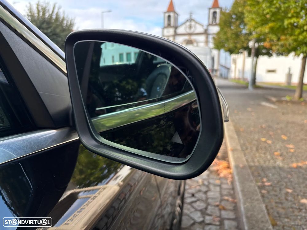 Mercedes-Benz C 200 - 11