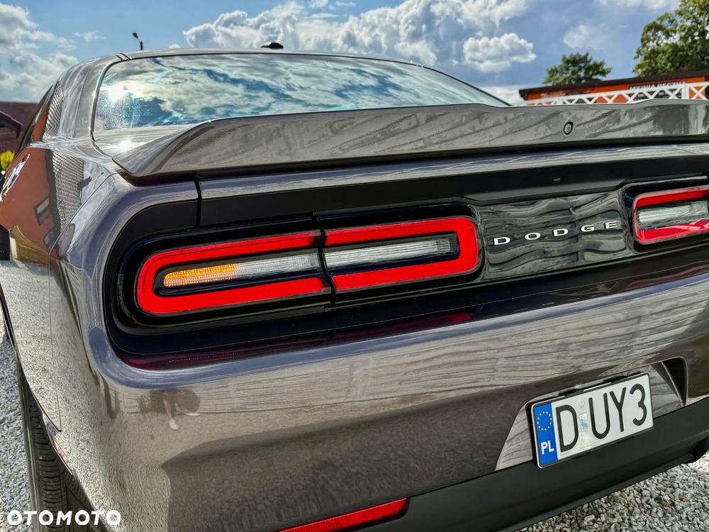 Dodge Challenger 3.6 SXT - 27
