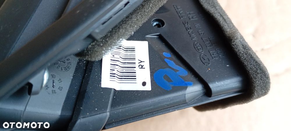 Kratka nawiewu powietrza prawy przód przednia prawa Hyundai i40 3Z974-90000 - 11