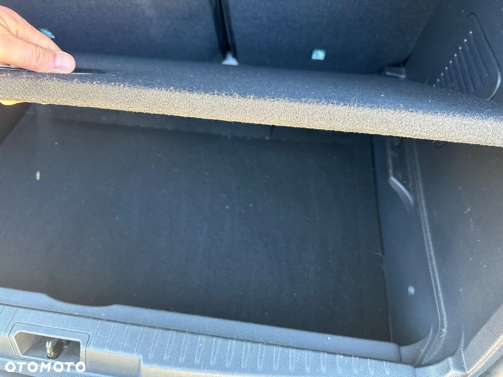 Renault Captur 1.2 Energy TCe Night&Day EDC - 21