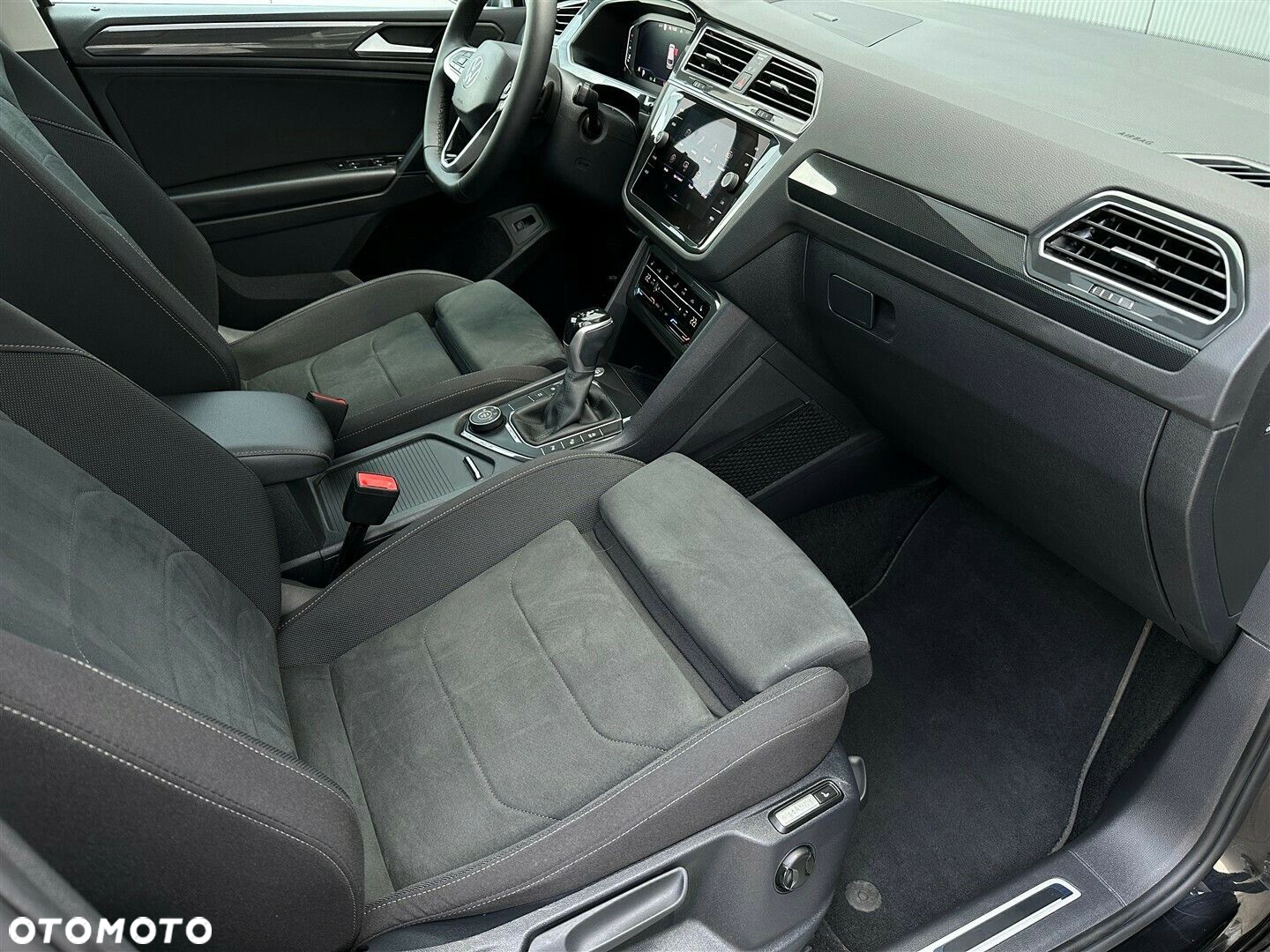 Volkswagen Tiguan 2.0 TSI 4Mot Elegance DSG - 6