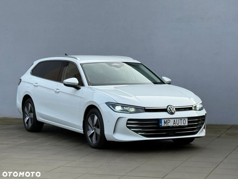 Volkswagen Passat - 3