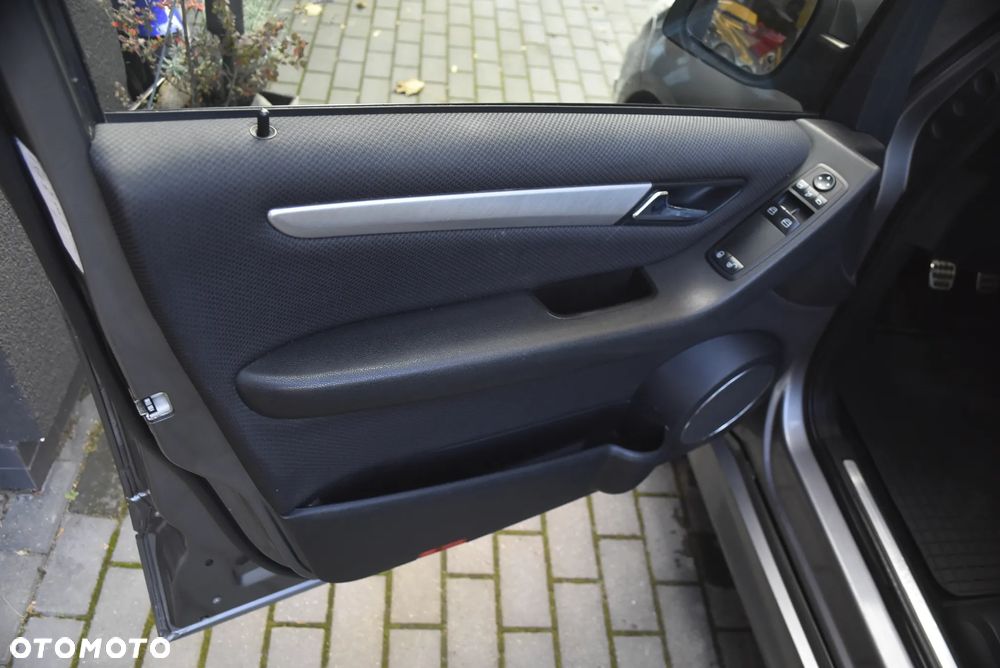 Mercedes-Benz Klasa B 180 CDI Special Edition - 14