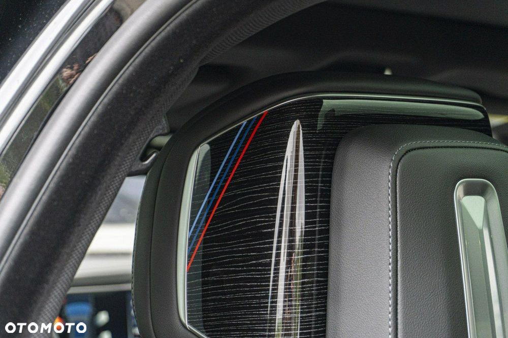 BMW Seria 7 - 24