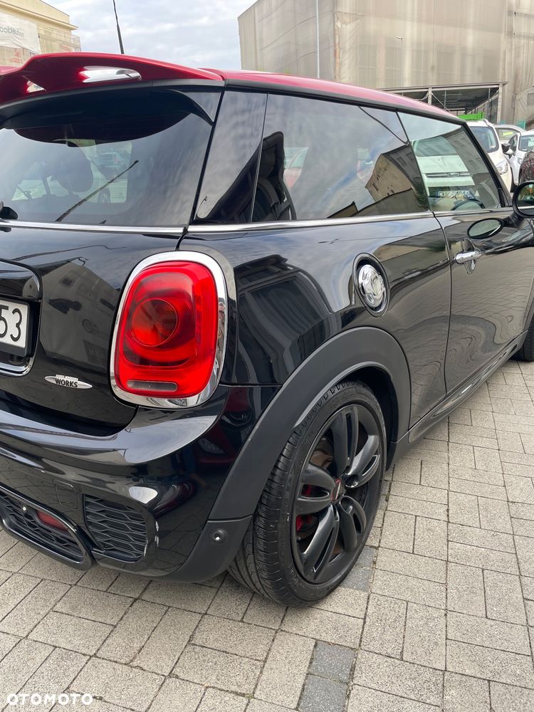 Mini Cooper S 2015 photo 2
