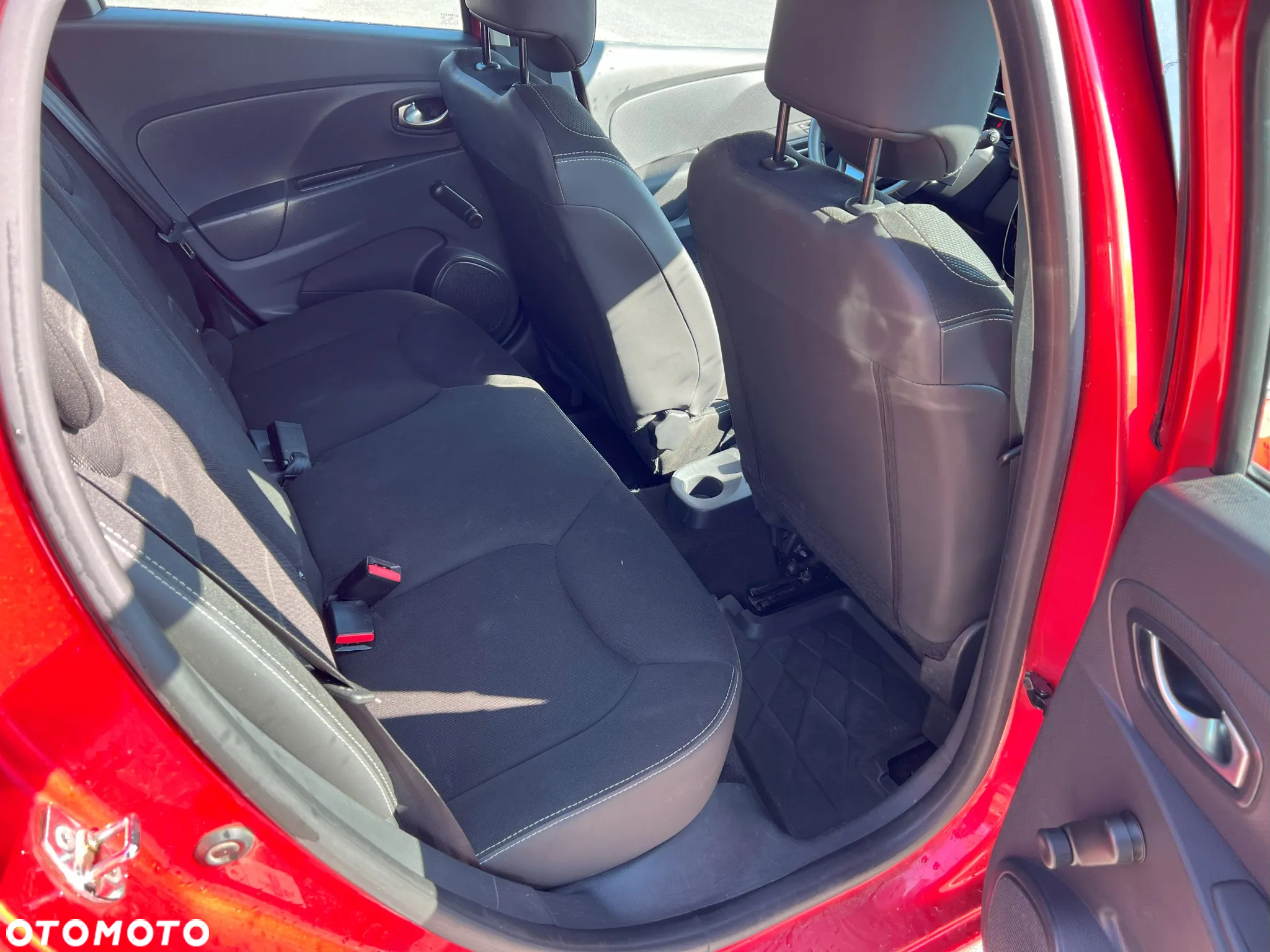 Renault Clio - 21