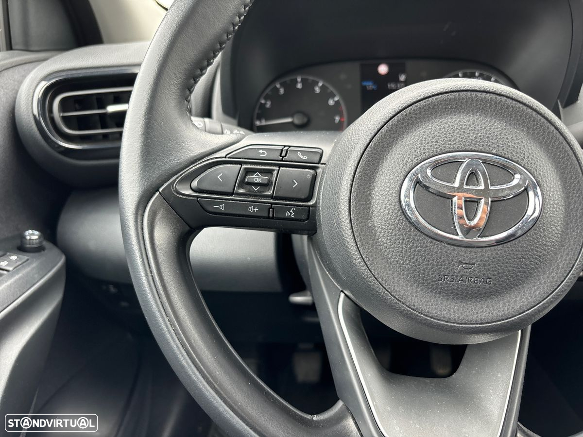 Toyota Yaris 1.0 VVT-i Comfort Plus - 23