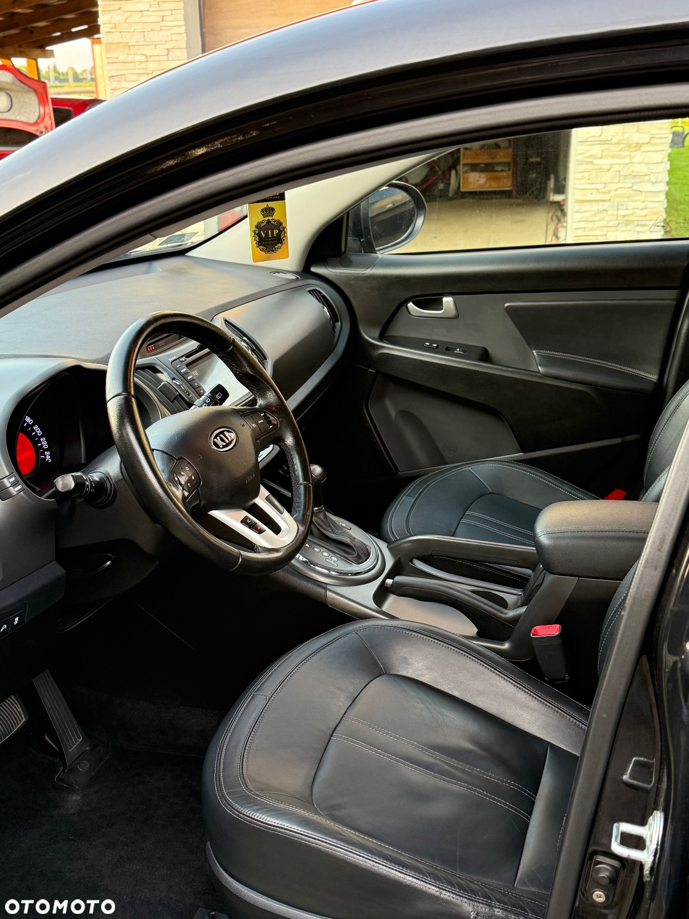 Kia Sportage 2.0 CRDI M - 9