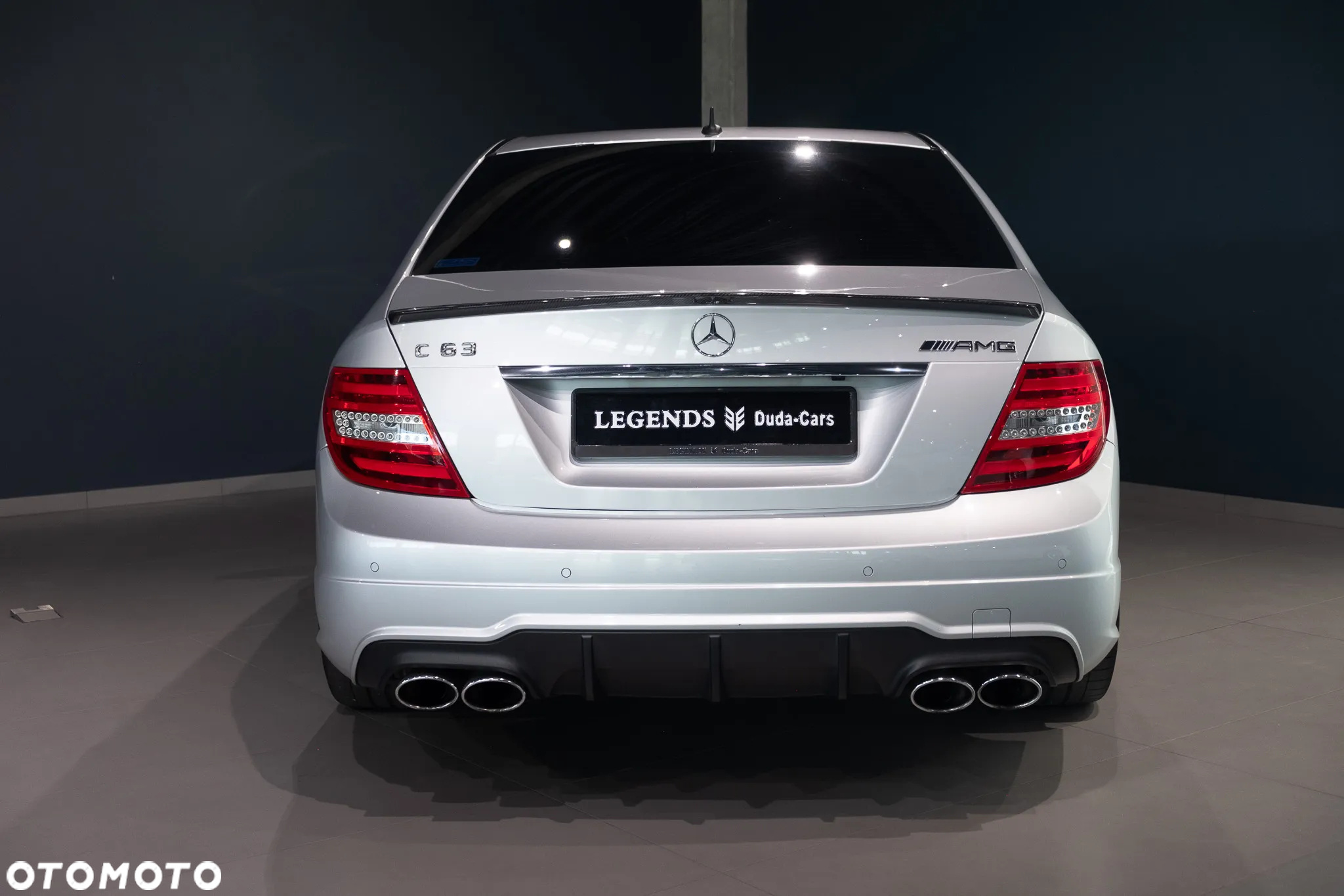 Mercedes-Benz Klasa C 63 AMG AMG SPEEDSHIFT MCT AMG Performance Package - 22