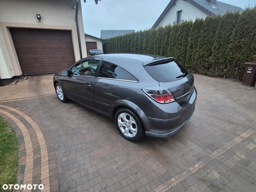 Opel Astra 1.6 Selection 110 Jahre - 13