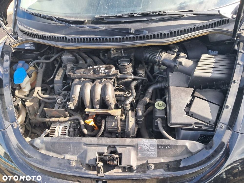 SILNIK VW NEW BEETLE 1.6 8V KOD SILNIKA AWH - 7