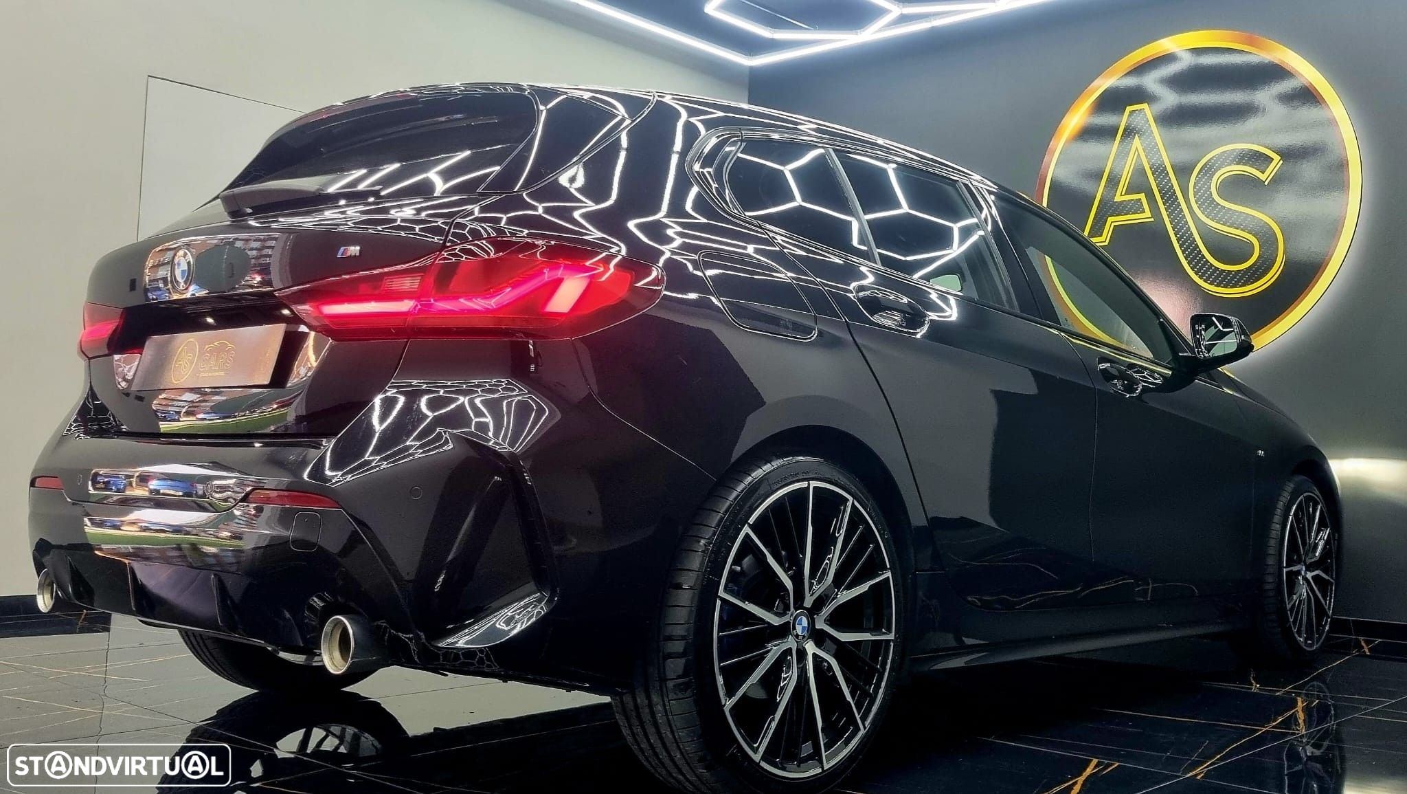 BMW 118 d Pack Desportivo M - 25