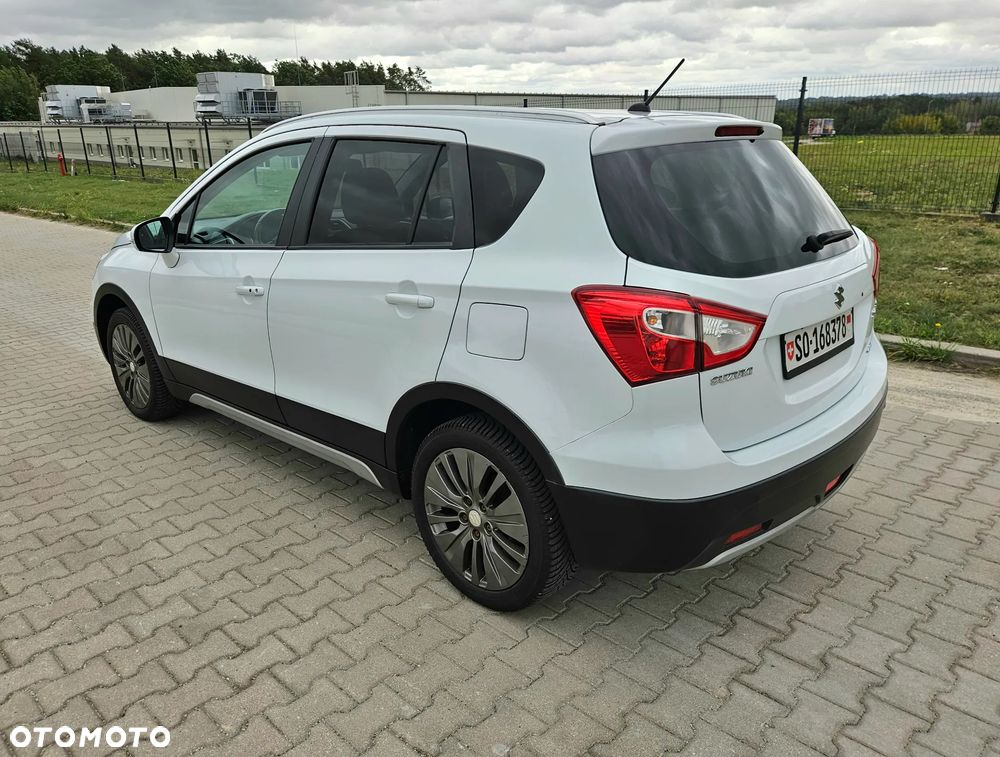 Suzuki SX4 S-Cross 1.6 DDiS Premium Plus 4WD - 3