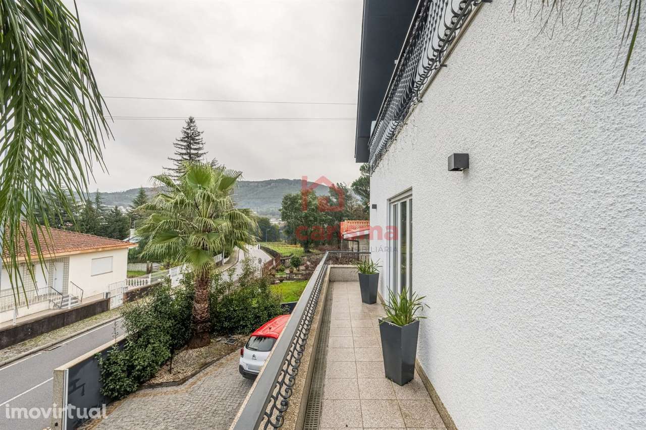 Moradia Individual T4 em Santa Cristina do Couto, Santo Tirso - Grande imagem: 3/46