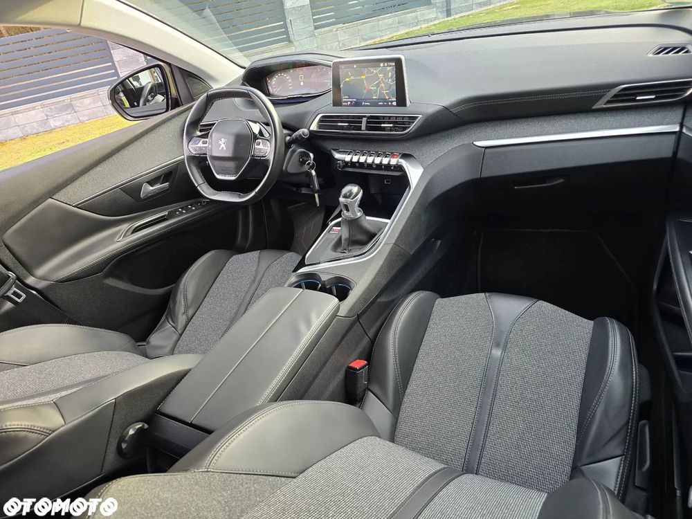 Peugeot 3008 2.0 BlueHDi Allure - 27
