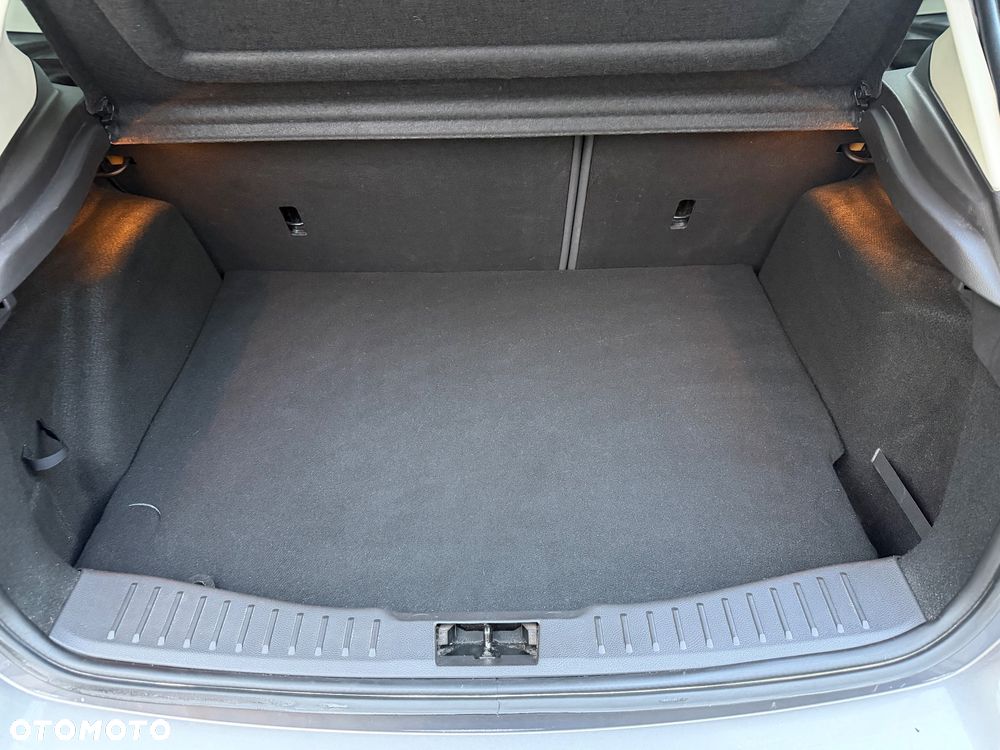 Ford Focus 1.6 Titanium - 21