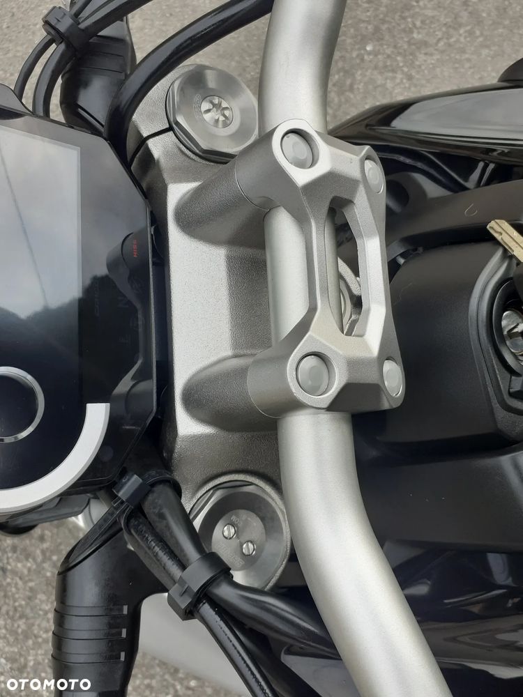 Honda CB - 35