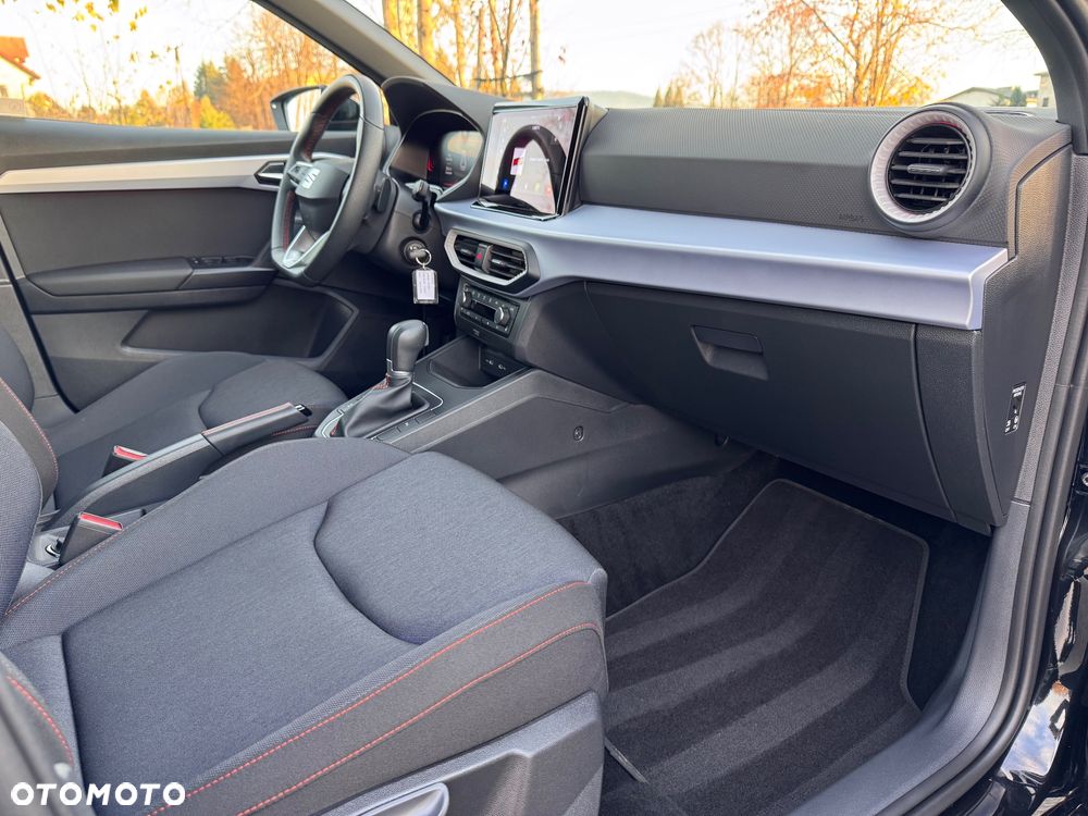 Seat Ibiza 1.5 TSI FR Anniversary S&S DSG - 23