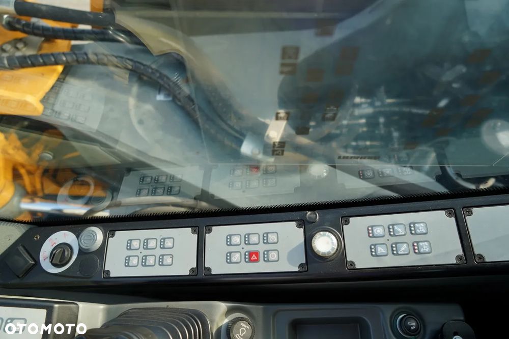 Liebherr 910 COMPACT LITRONIC  / KOPARKA KOŁOWA / KLIMATYZACJA / KAMERA  / 2020 ROK / PO KONTRAKCIE SERWISOWYM - 31